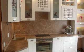 Кухни «под дерево»: максимум практичности по адекватной цене (+35 фото)