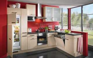 Бежевый (кремовый) холодильник в интерьере кухни