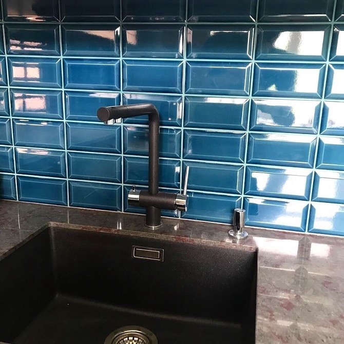 Рекомендации по укладке плитки «кабанчик» на фартук кухни