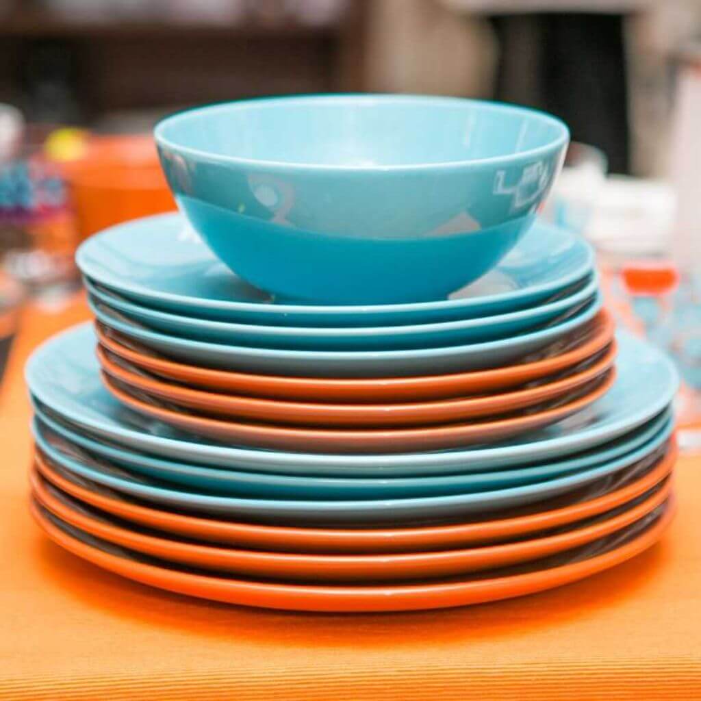 Какая посуда нужна для кухни: список обязательной утвари для каждой хозяйки