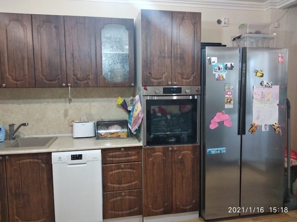 Бюджетная классическая кухня в новостройке от нашей читательницы из Краснодара