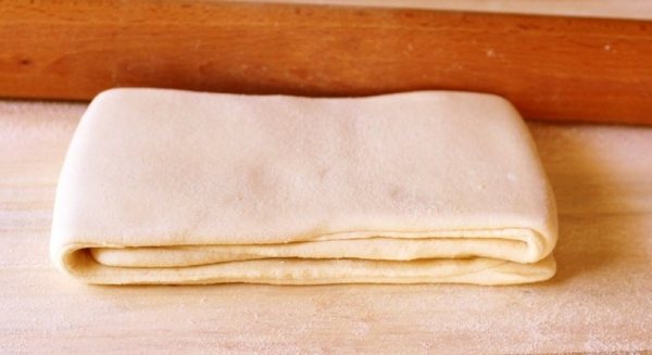 Как и сколько хранить дрожжевое тесто в холодильнике и без?