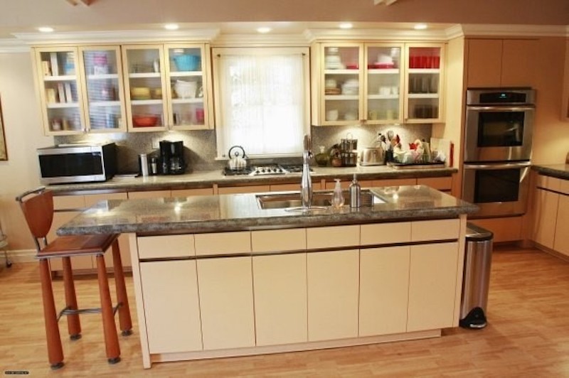 В центре внимания — дизайн кухонь из сериала «Отчаянные домохозяйки»