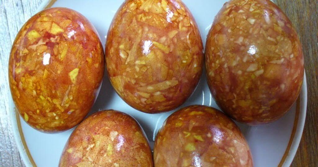 60 идей, как покрасить яйца на Пасху интересно и красиво своими руками с «химией» и без