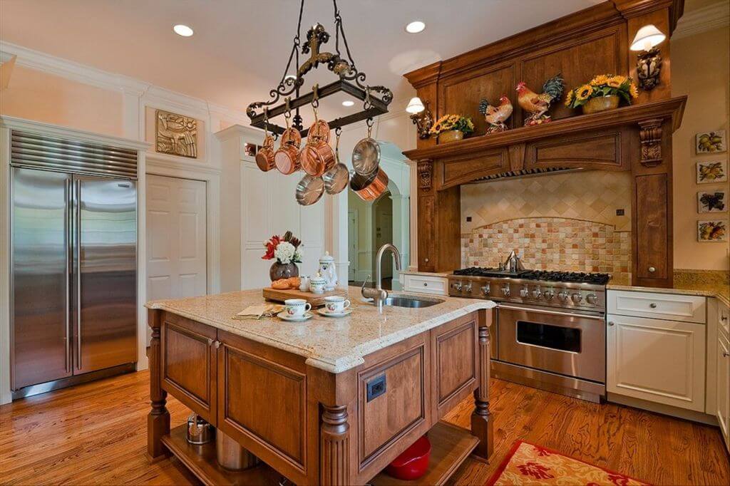 Что можно поставить на кухонные шкафы сверху для красоты: используем пространство с умом и креативом