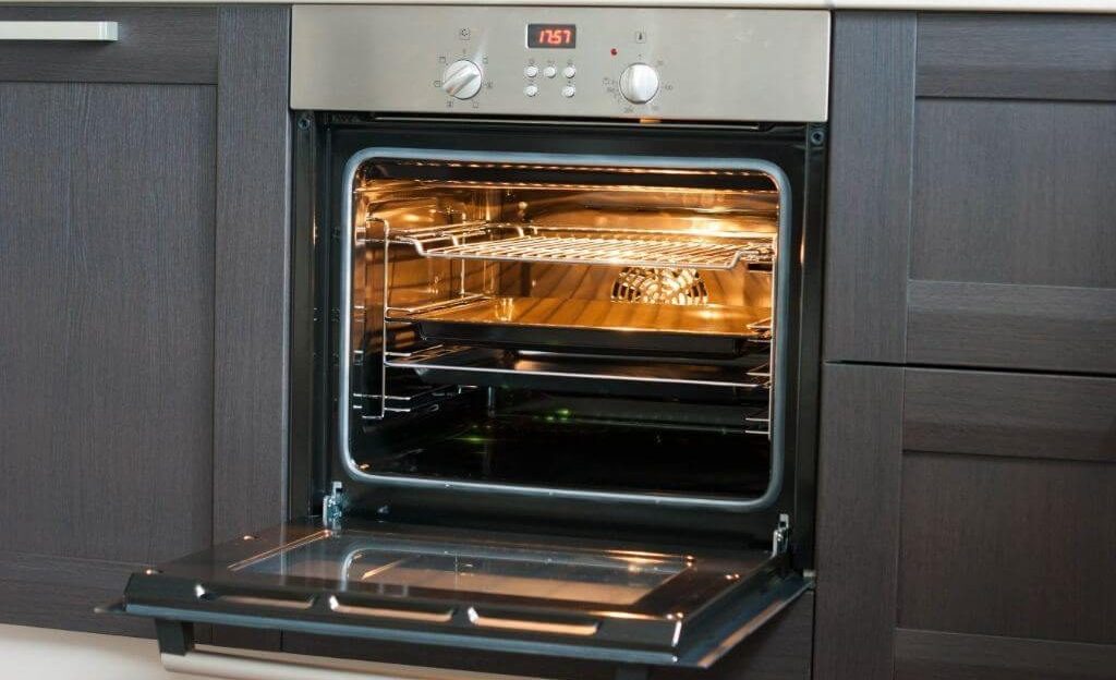 Конденсат в духовом шкафу: почему образуется? ТОП-9 причин