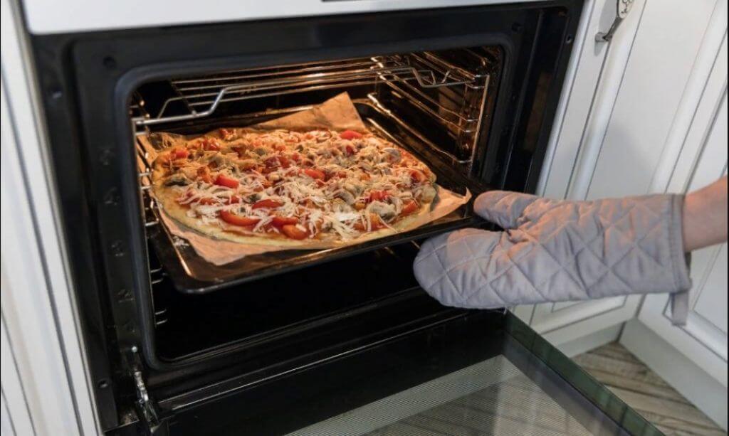 Как подогреть еду без микроволновки: 20 альтернативных вариантов замены