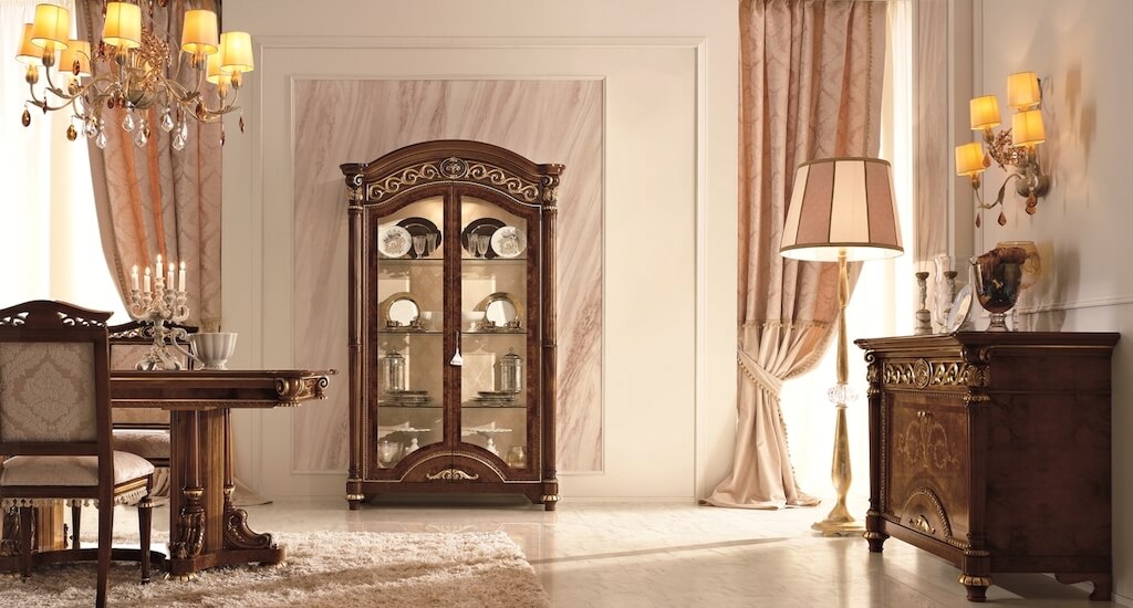 Как вписать старинный буфет в современный интерьер?