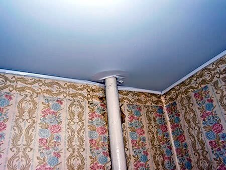 Натяжной потолок: вред и польза для здоровья, мнение врачей, безопасные варианты