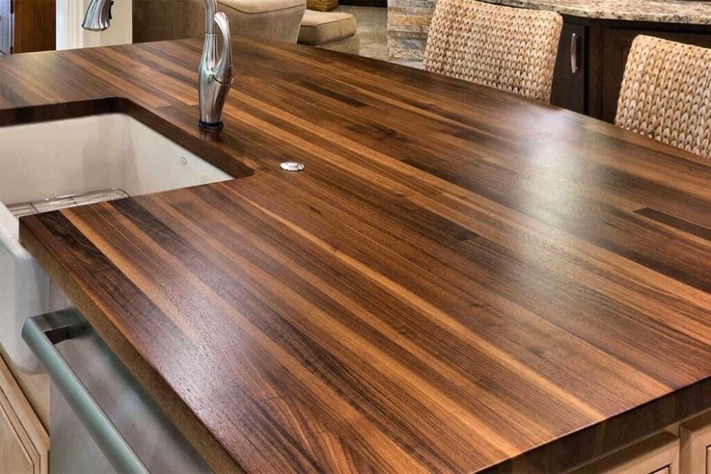 Столешницы под дерево для кухни: из камня, пластика, ДСП, МДФ (+ 30 фото)