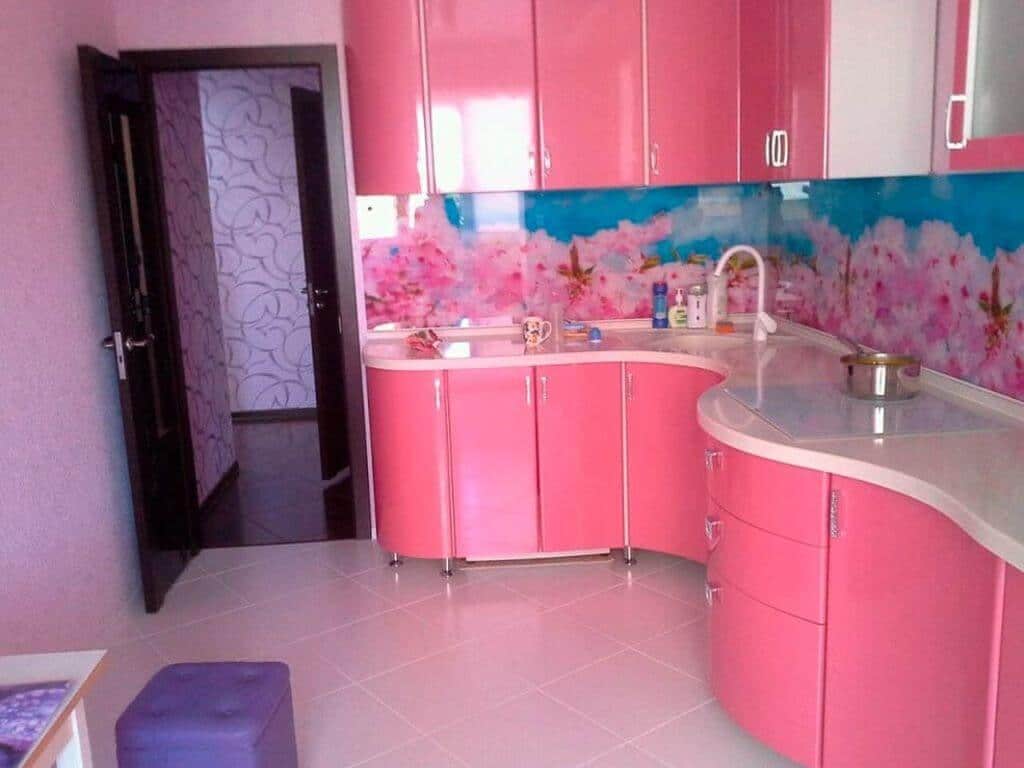 Кухня в розовых тонах: дизайн интерьера, 88 фото-идей