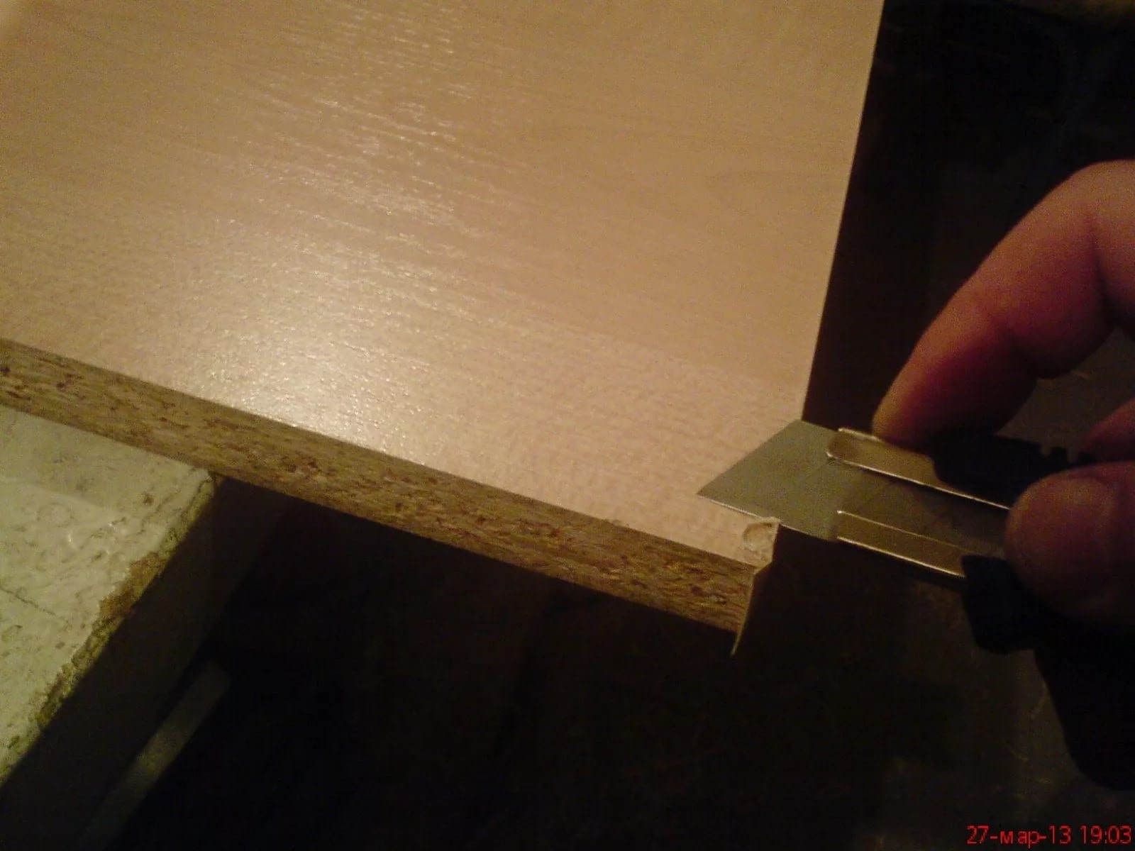 Торец (край) столешницы: виды кромок и планок, как приклеить своими руками