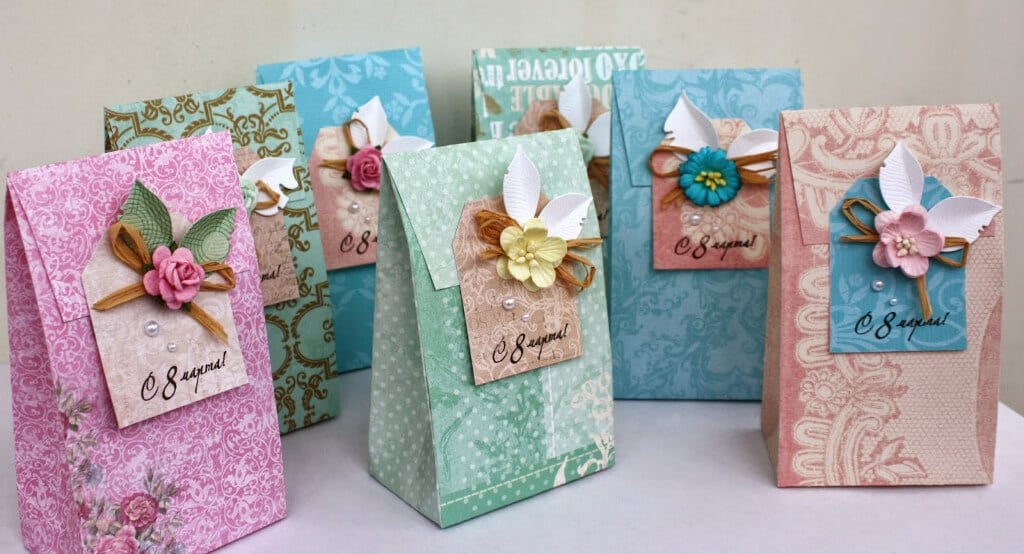 Как упаковать и оформить подарок на 8 марта своими руками, 47 идей с фото