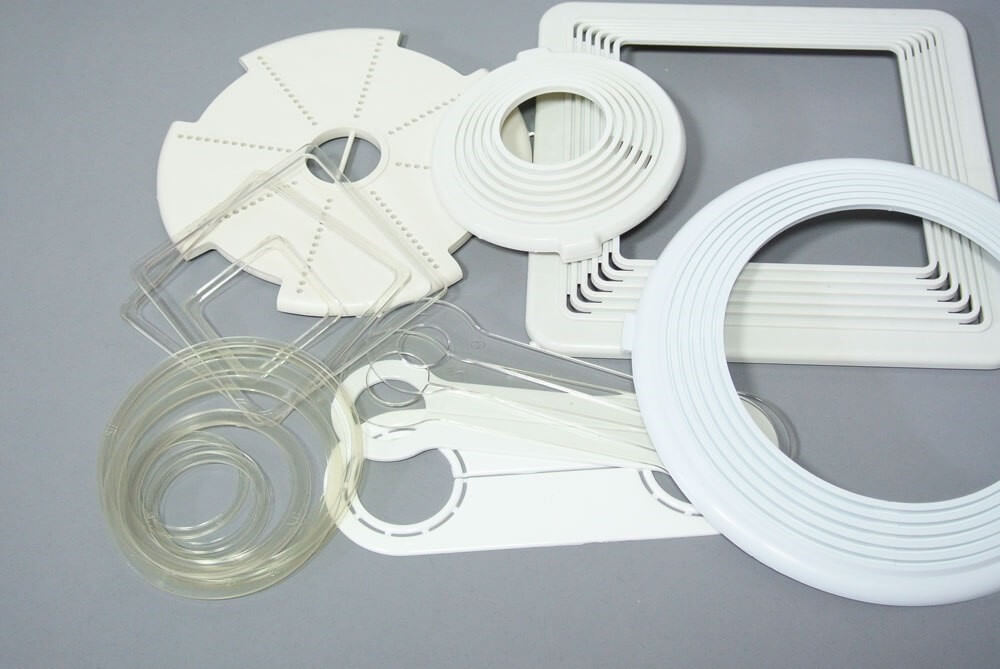 Закладные под натяжной потолок: виды, материалы, нюансы установки