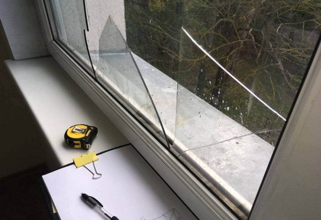 Можно ли заменить стеклопакет в пластиковом окне без замены окна и рамы