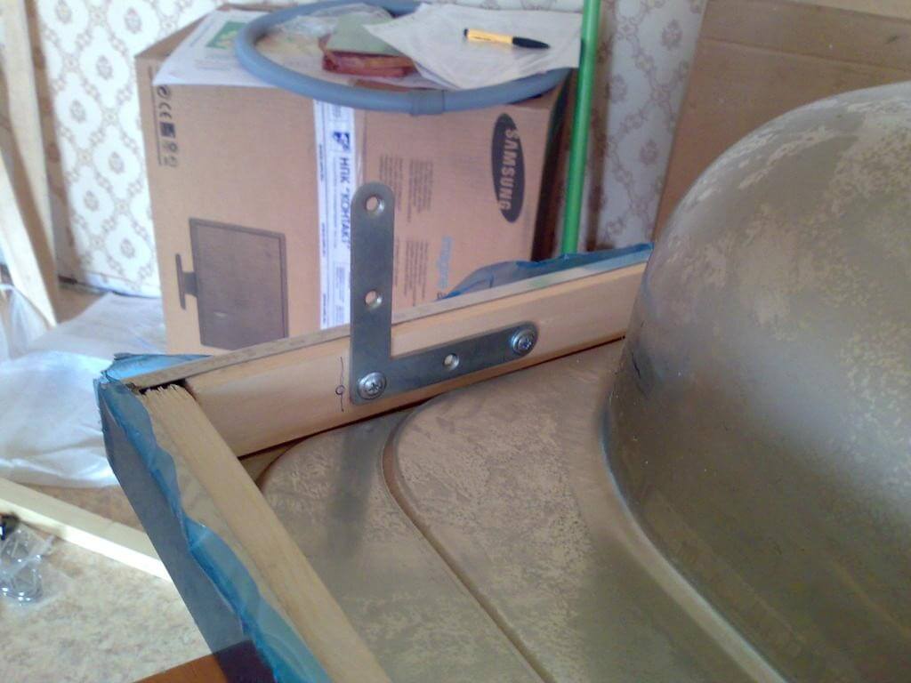 Как установить мойку на кухне своими руками: нюансы монтажа разных моделей, возможные ошибки