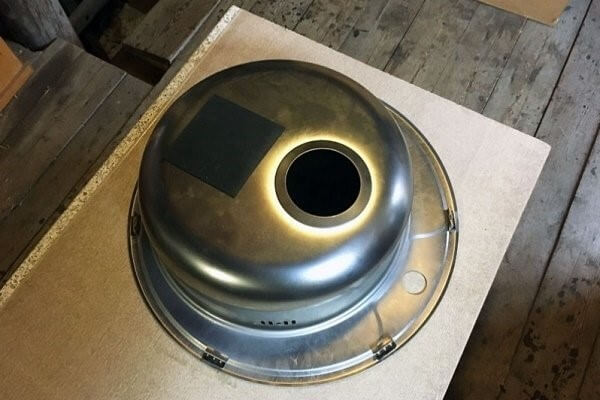 Кухонная мойка из нержавеющей стали: как выбрать и установить