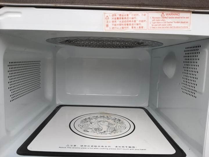 Как отмыть микроволновку в домашних условиях: быстрые и легкие способы чистки изнутри и снаружи