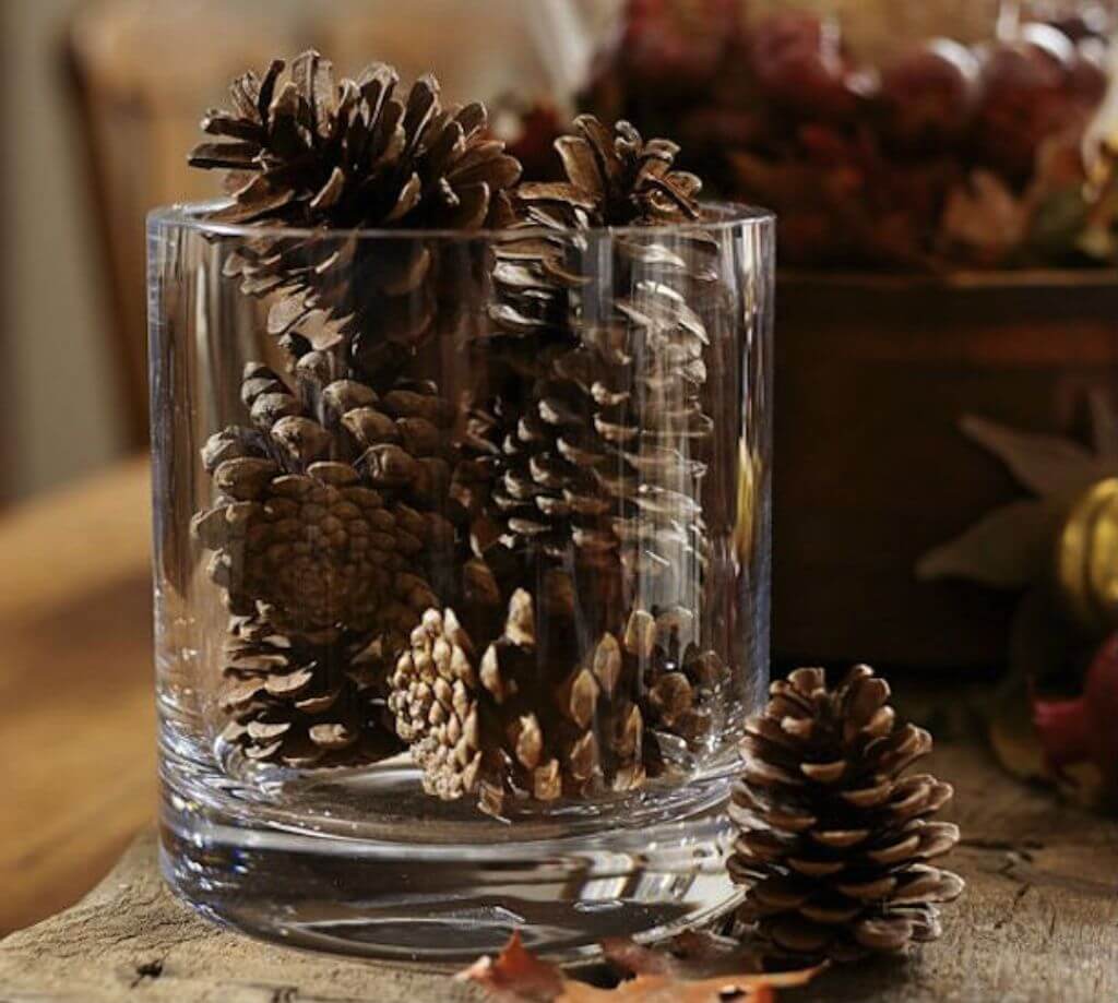 Что поставить в вазу, кроме цветов: 35 идей с фото в интерьере