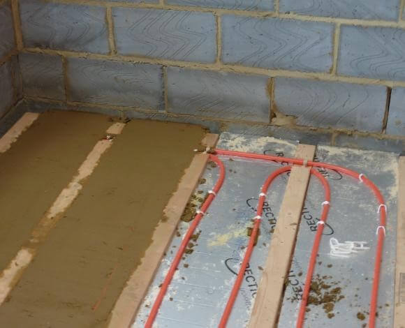 Укладка ламината на деревянный пол своими руками за 6 шагов с фото