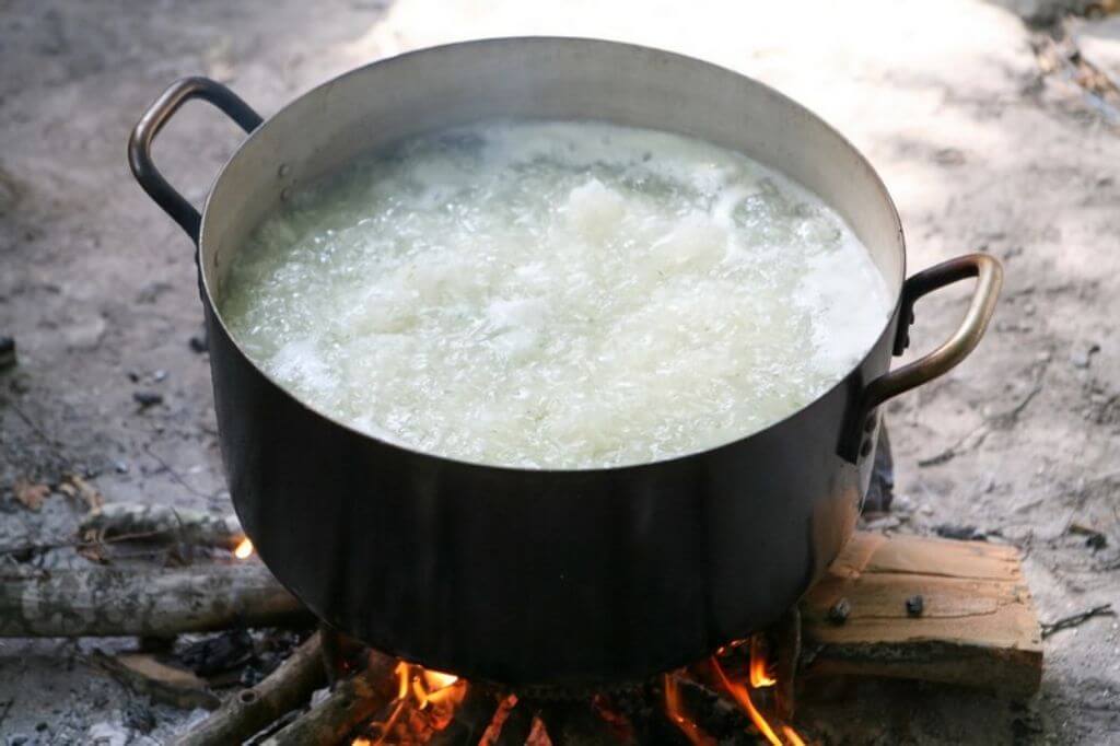 Как нагреть воду: 11 быстрых способов дома и на даче