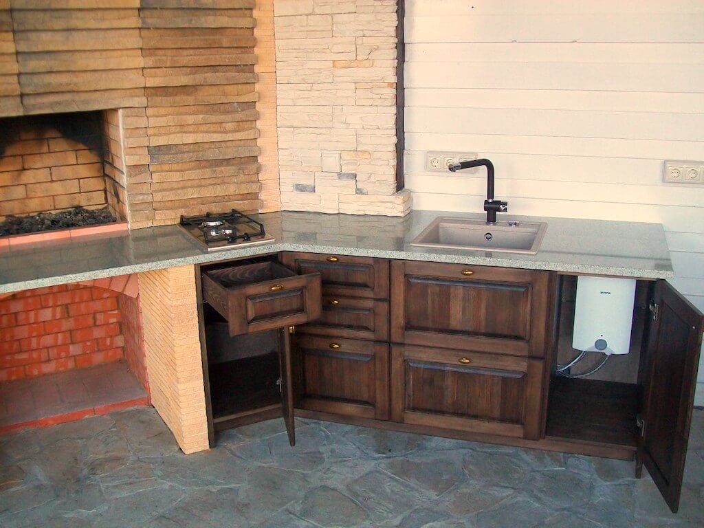 Деревянная кухня из массива в современном стиле: 135 фото-идей мебели, отделки и декора