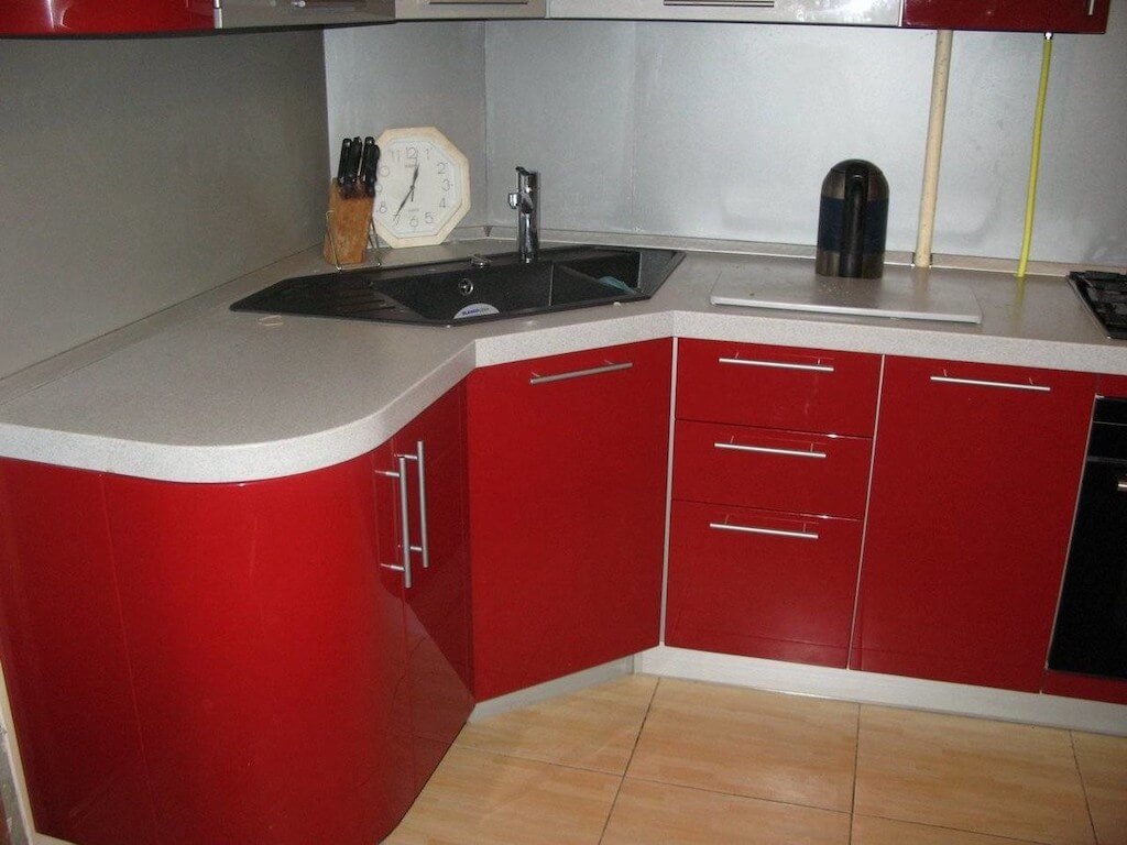 Как выбрать идеальную угловую тумбу под раковину для кухни?