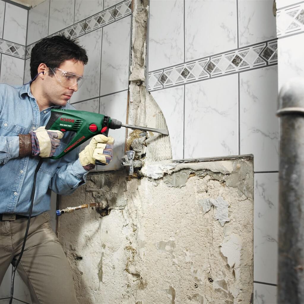 Технология укладки кухонного фартука из плитки на стене и по углам