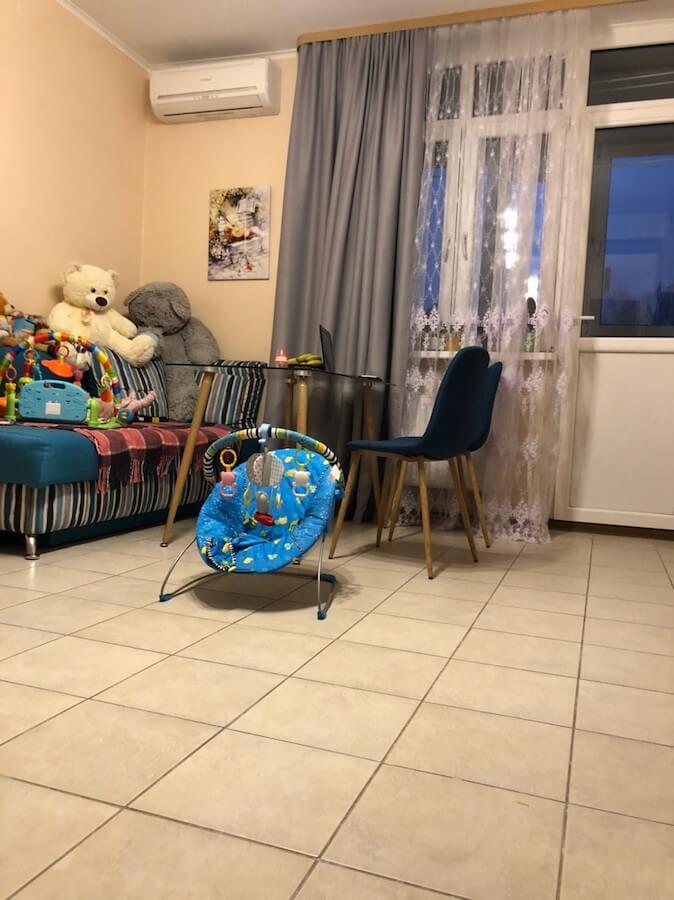 Красота и практичность в одном флаконе: кухня-гостиная нашей читательницы