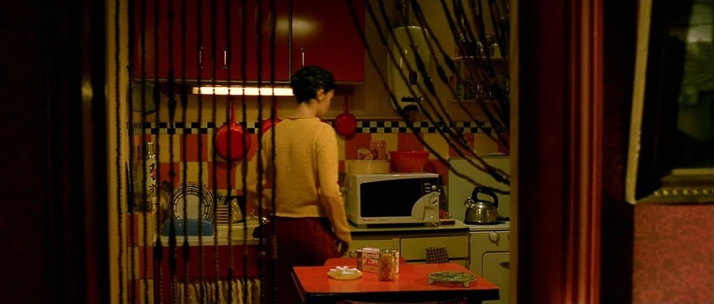 Уютная кухня Амели Пулен из фильма «Амели»