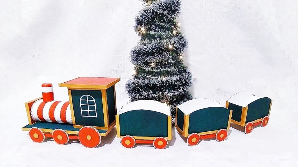 Новогодняя игрушка из вторсырья своими руками: 18 оригинальных эко-поделок