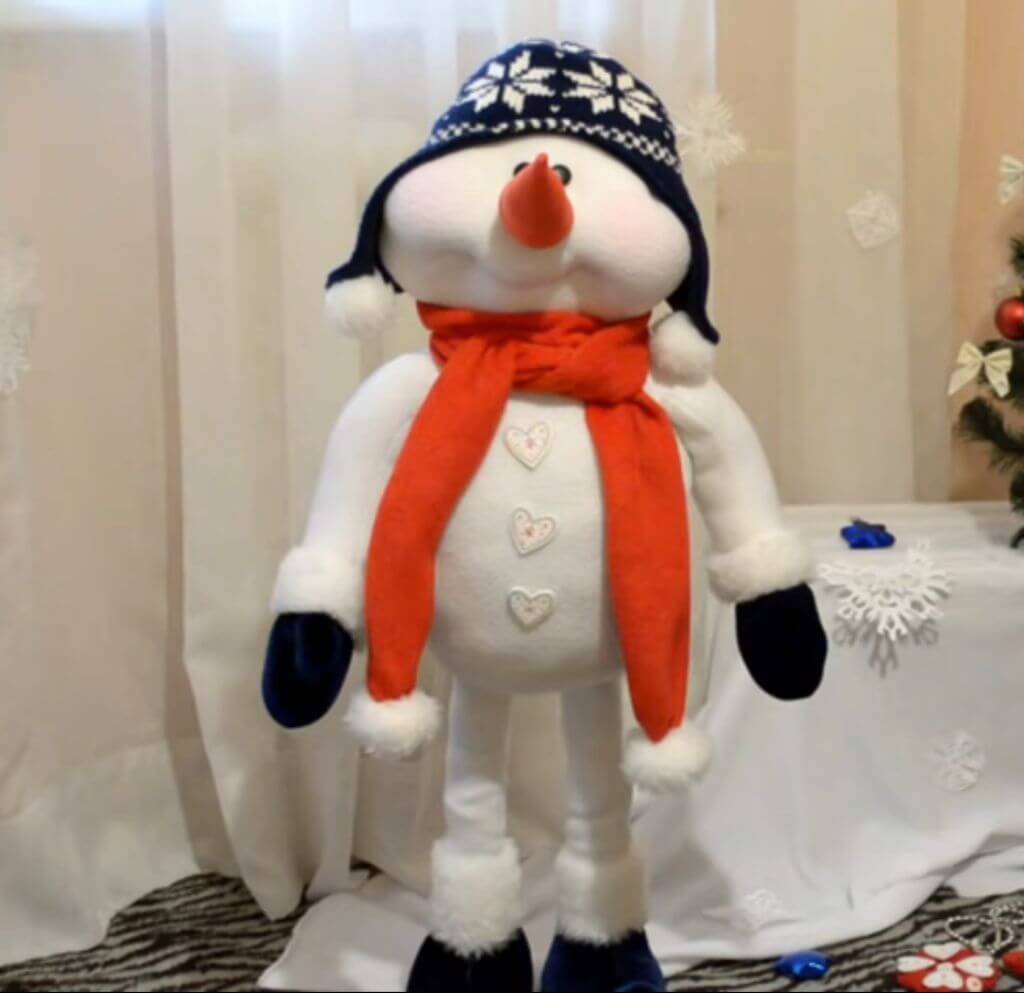 Новогодние куклы на длинных ногах: как сделать своими руками гнома, лося (оленя), снеговика