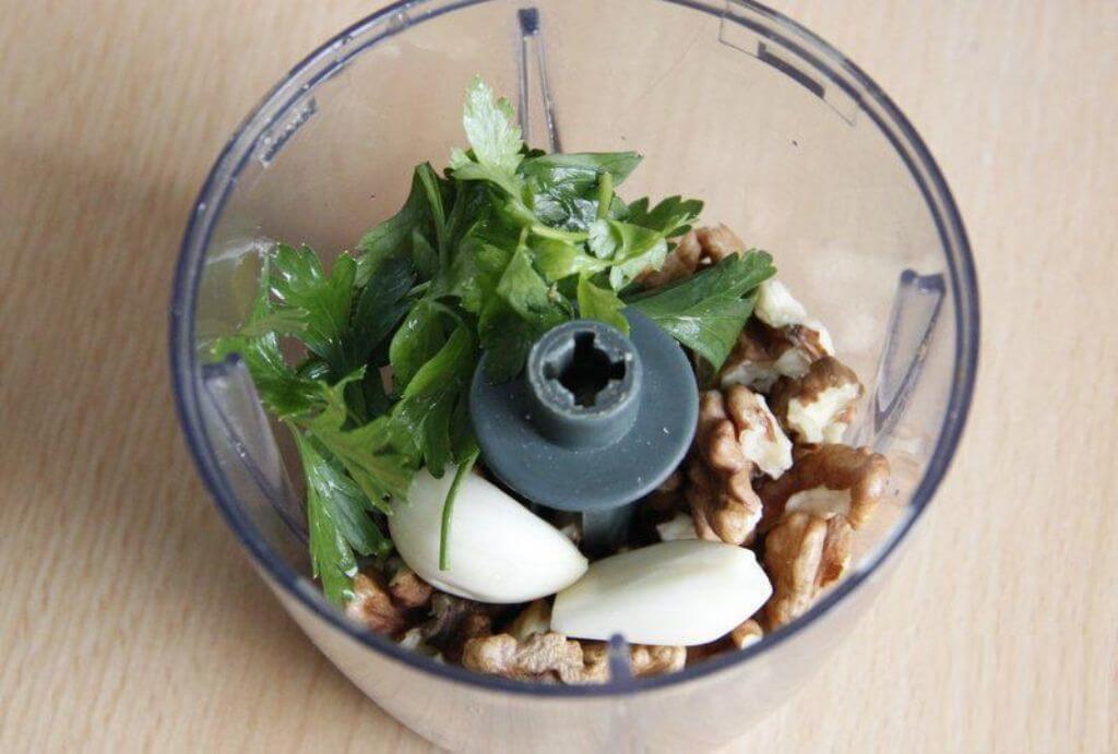 35 рецептов, что можно сделать с помощью блендера (погружного и стационарного с чашей) в домашних условиях