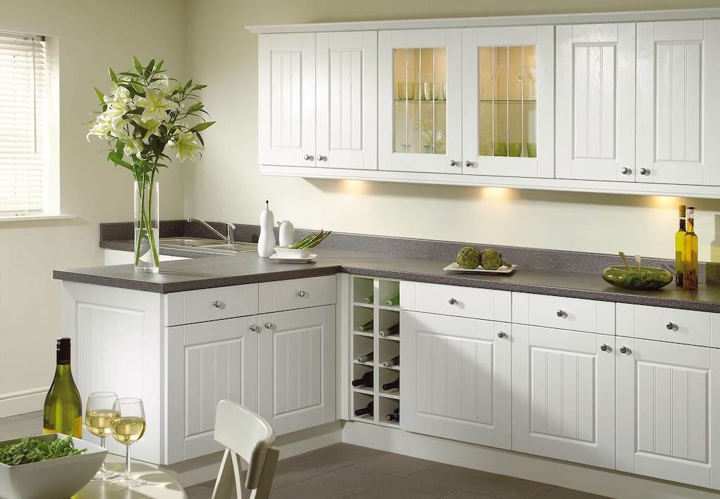 Белый мебельный гарнитур на кухне — дизайн, о котором можно мечтать!