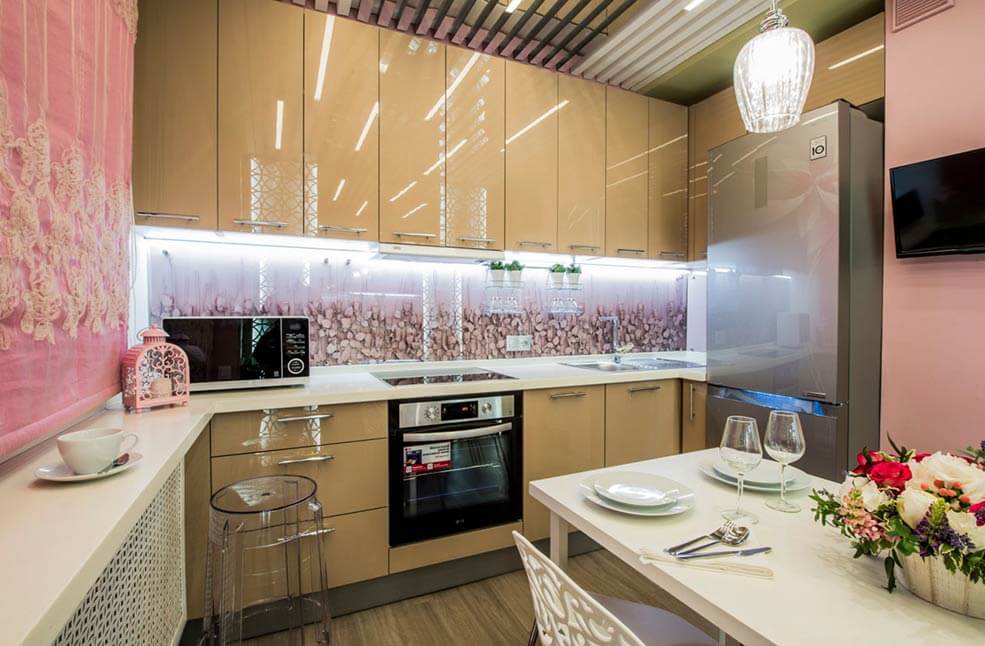 Как обставить кухню размером 11 кв. м и рационально использовать пространство