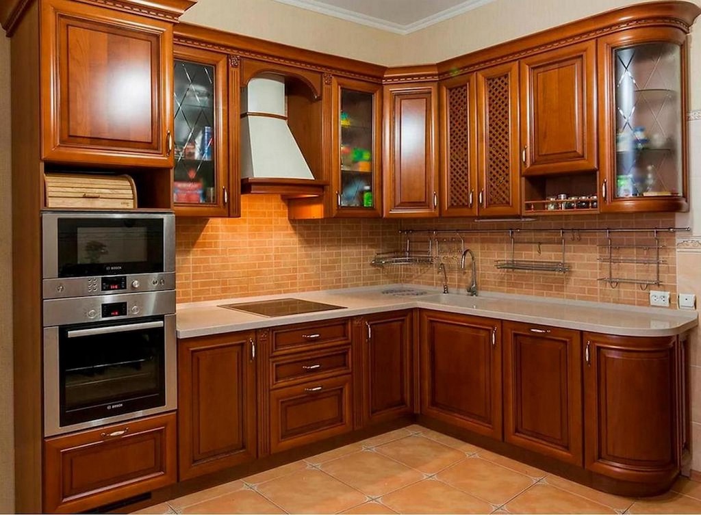 14 советов, как создать потрясающий дизайн кухни в деревянном доме (+80 фото реальных интерьеров)