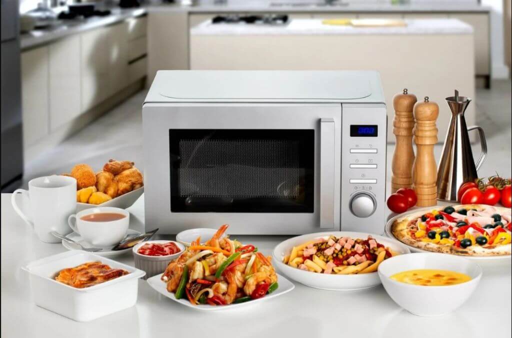 Как подогреть еду без микроволновки: 20 альтернативных вариантов замены