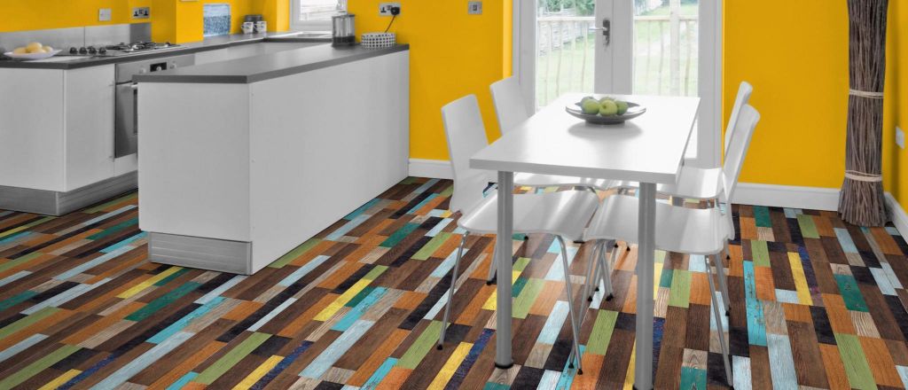 Что лучше на кухне, плитка или линолеум: плюсы и минусы, комбинированный пол