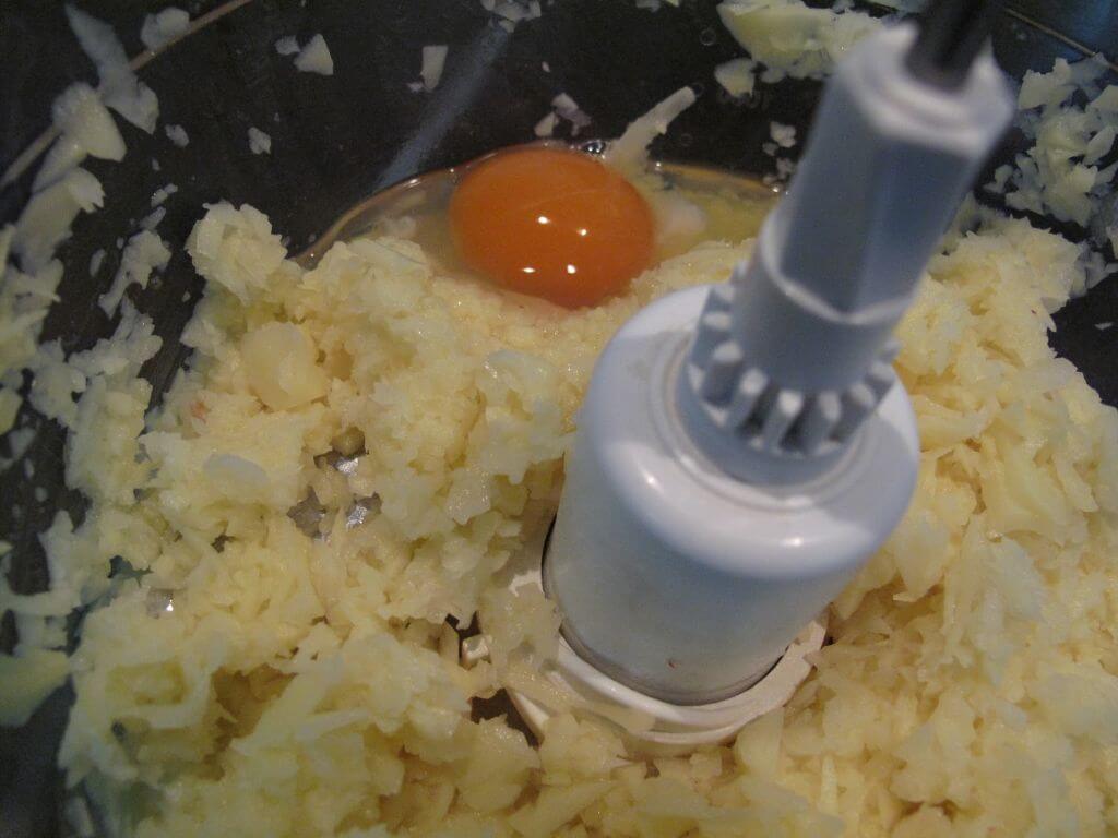 35 рецептов, что можно сделать с помощью блендера (погружного и стационарного с чашей) в домашних условиях