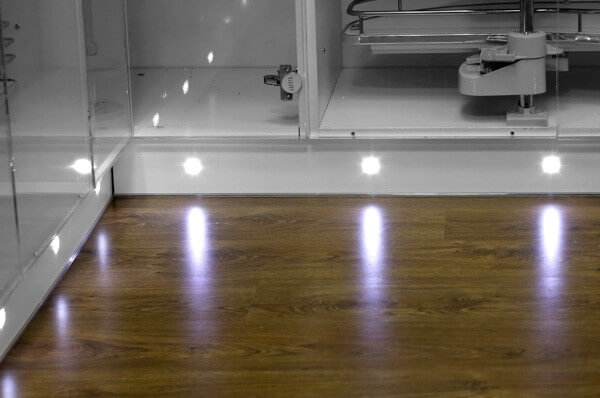 Цоколь кухонного гарнитура — что это такое? Фото реальных кухонь с декоративной планкой и без нее