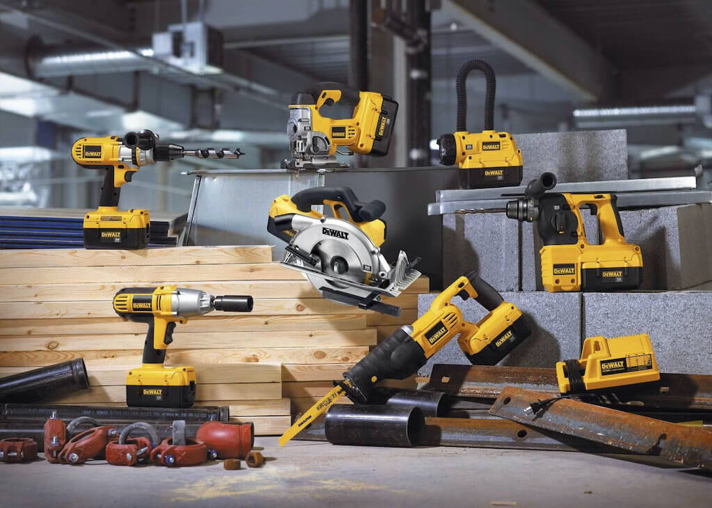 Укладка ламината на деревянный пол своими руками за 6 шагов с фото