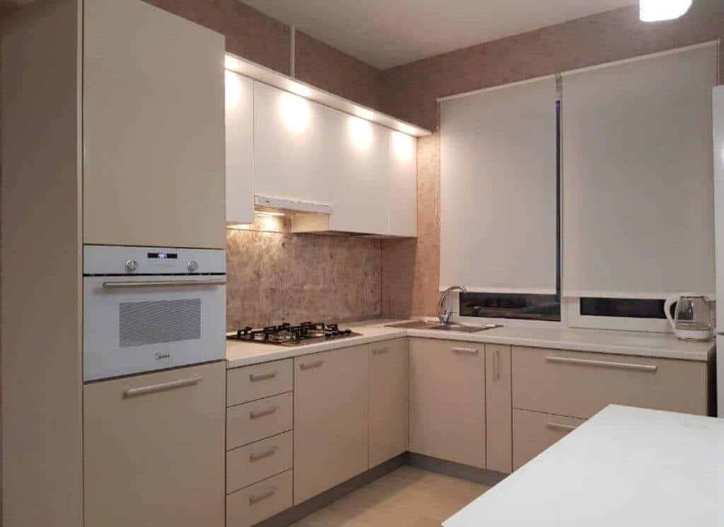 Кухня в бежевых тонах: дизайн интерьера, фото реальных объектов