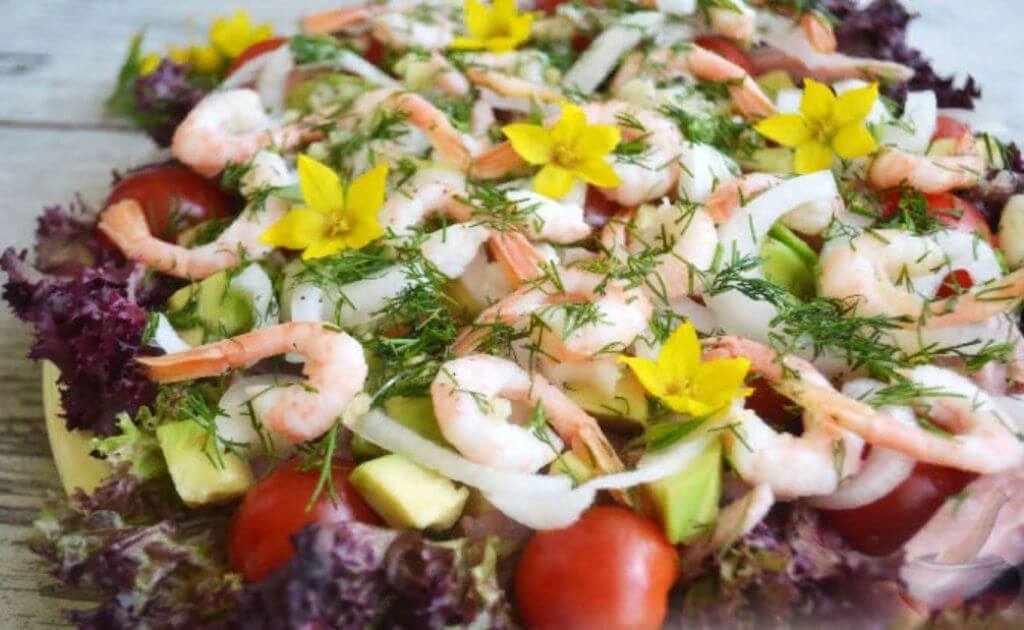 С чем сочетается авокадо в салатах: простые и вкусные рецепты с фото пошагово