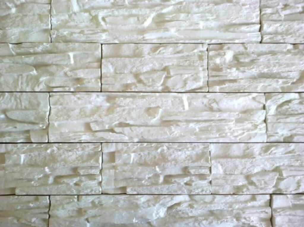 Отделка кухни декоративным камнем (искусственным и натуральным): дизайн интерьера, варианты и сочетания, фото