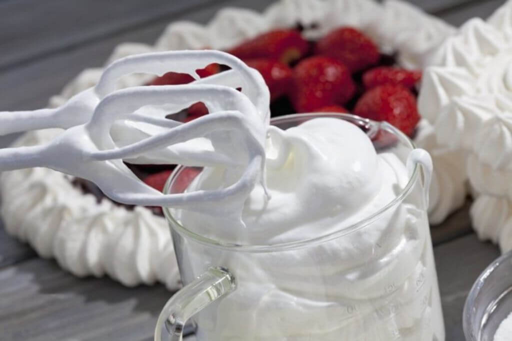 35 рецептов, что можно сделать с помощью блендера (погружного и стационарного с чашей) в домашних условиях