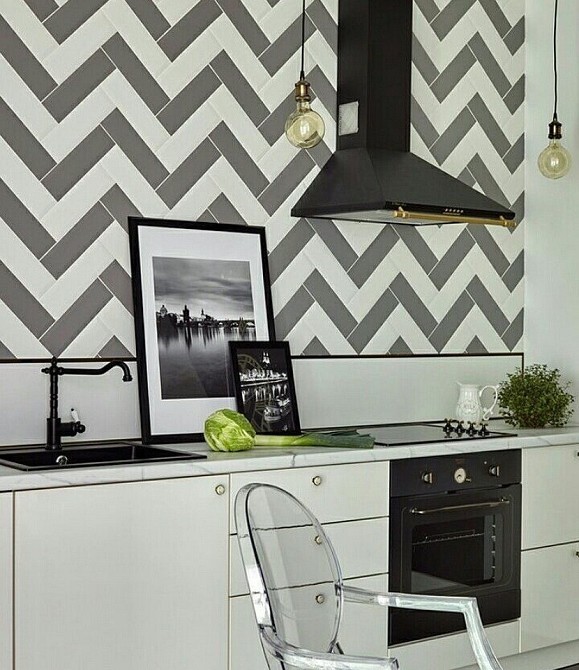 Рекомендации по укладке плитки «кабанчик» на фартук кухни