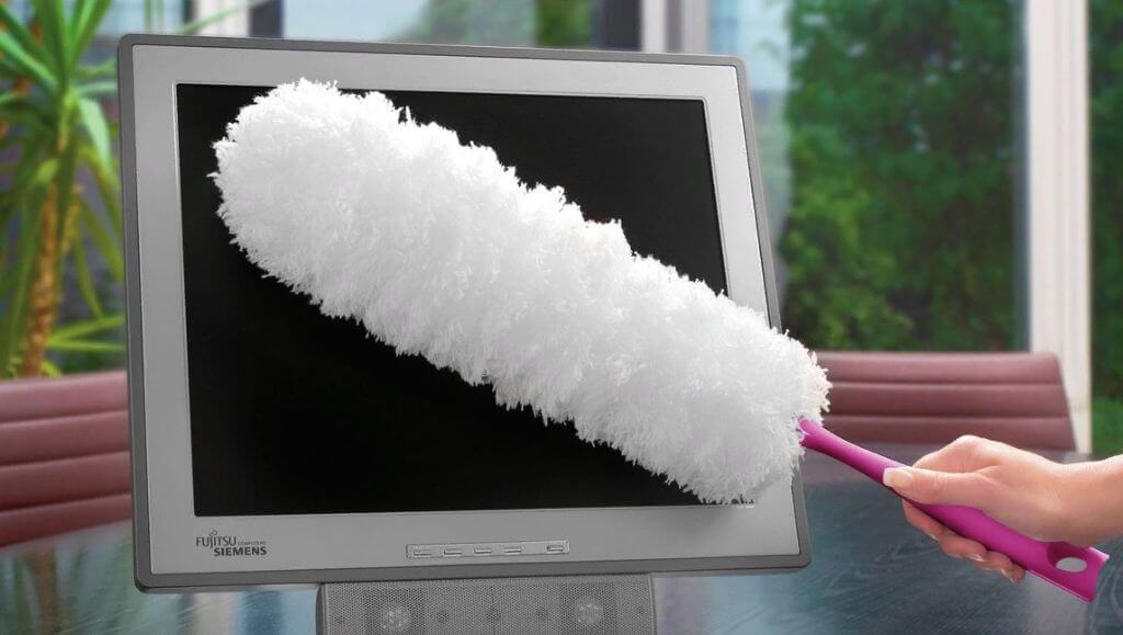 Чем протирать экран ЖК-телевизора в домашних условиях от пыли, разводов, жирных пятен