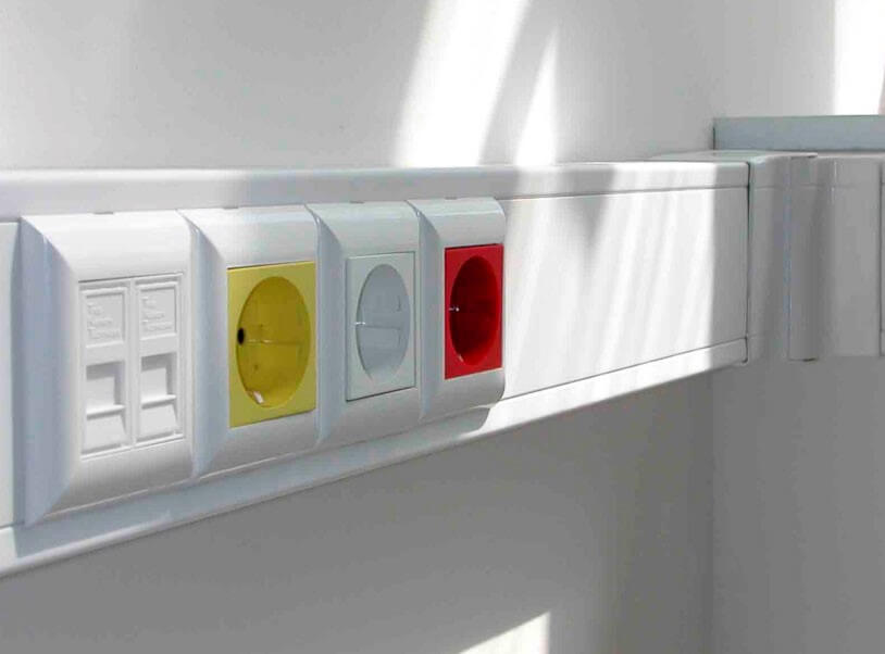 Какие розетки лучше ставить на кухню — и сколько нужно?