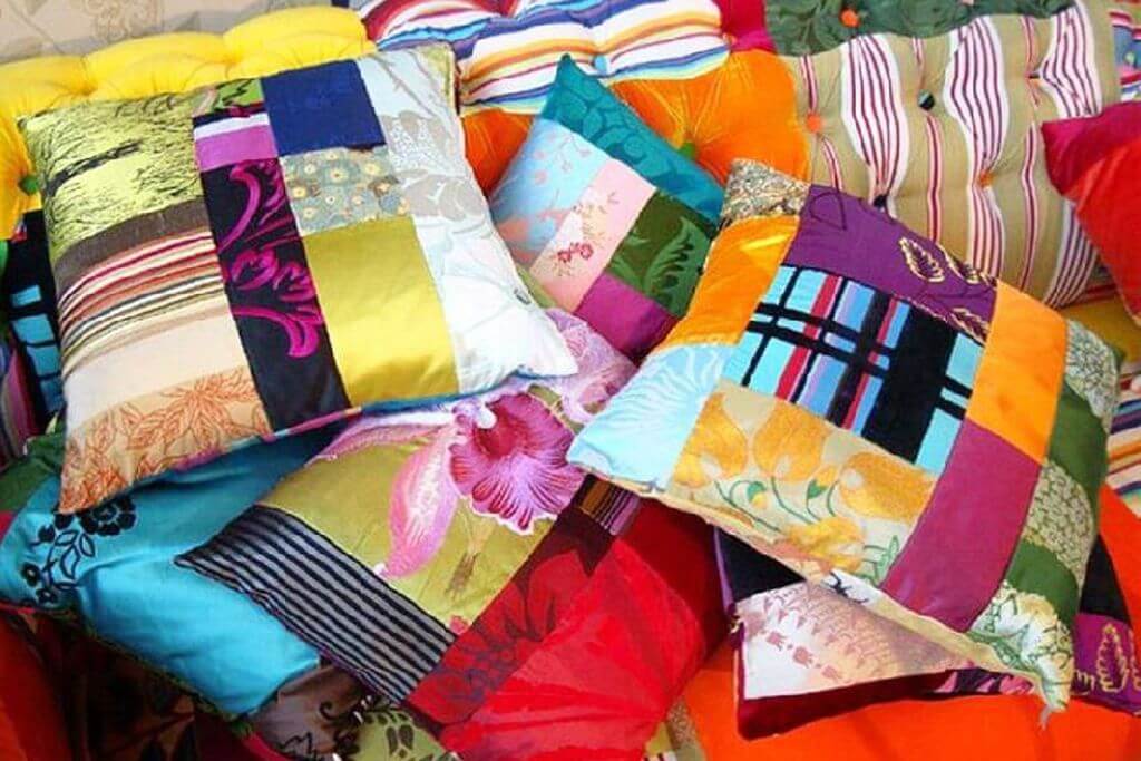 Как украсить, и что поставить на подоконник в кухне и других комнатах: 30 идей