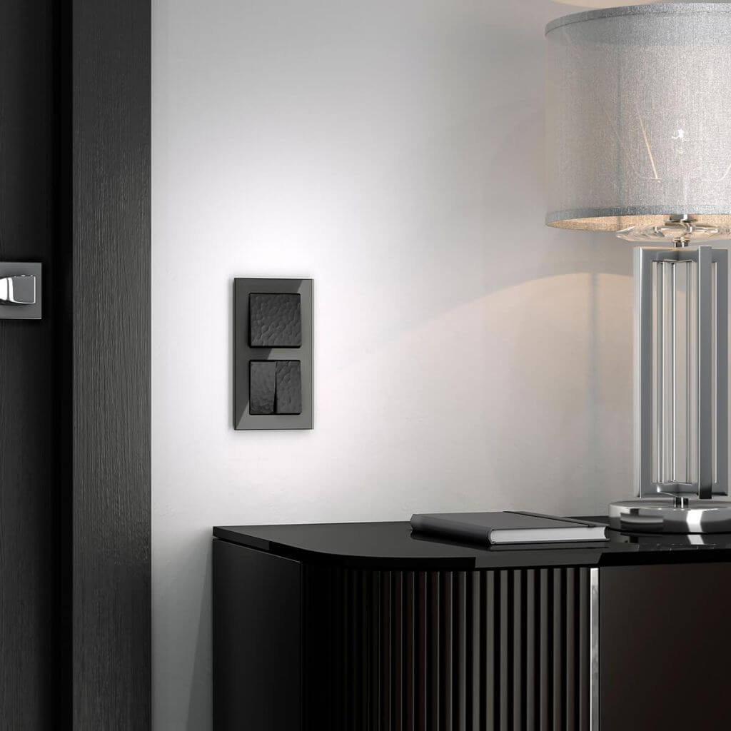 Черные розетки и выключатели в интерьере: советы по подбору и сочетанию